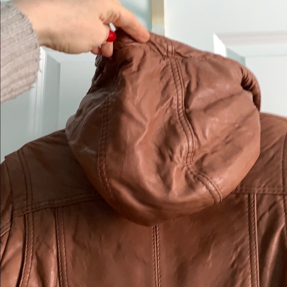 Leather jacket - Picture 7 of 10